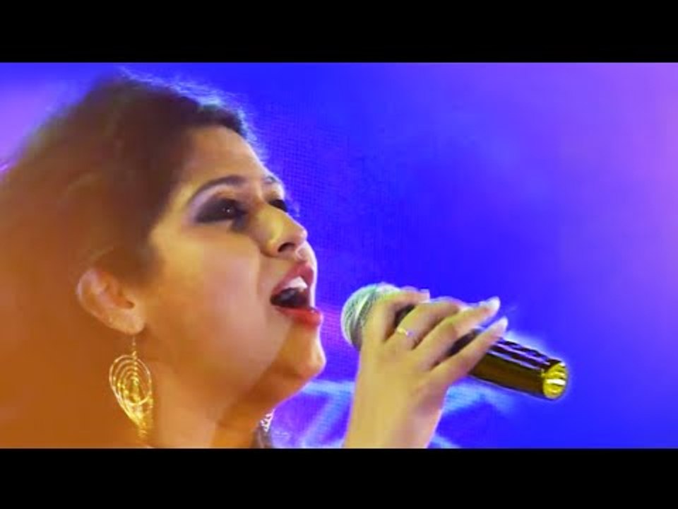 Ranjini Jose Singing Super Hit Hindi Song Jiya Re From Jab Tak Hai Jaa | Malayalam Film Awards 2015