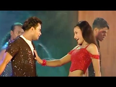 SUPERB DANCE PERFORMANCE | Stage Dance Performance | Malayalam Comedy Stage Show 2016 | Stage