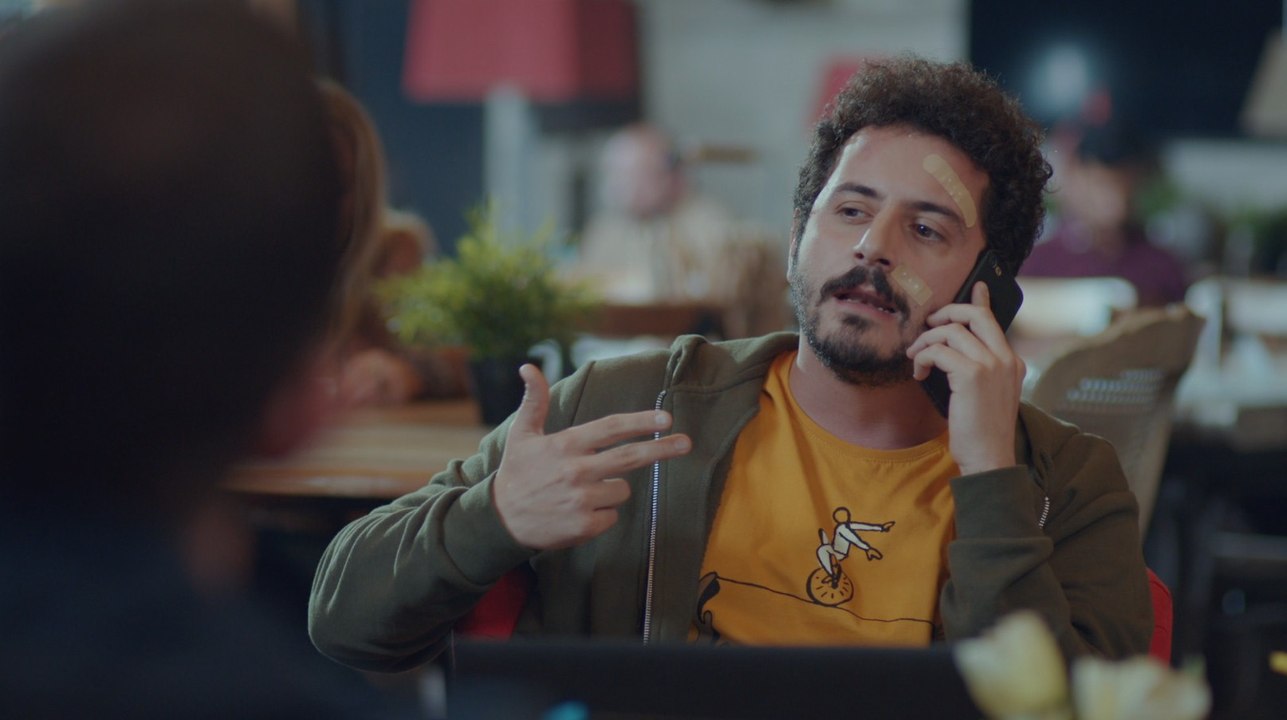 Klavye Delikanlıları 5. Bölüm Medya Trolleme