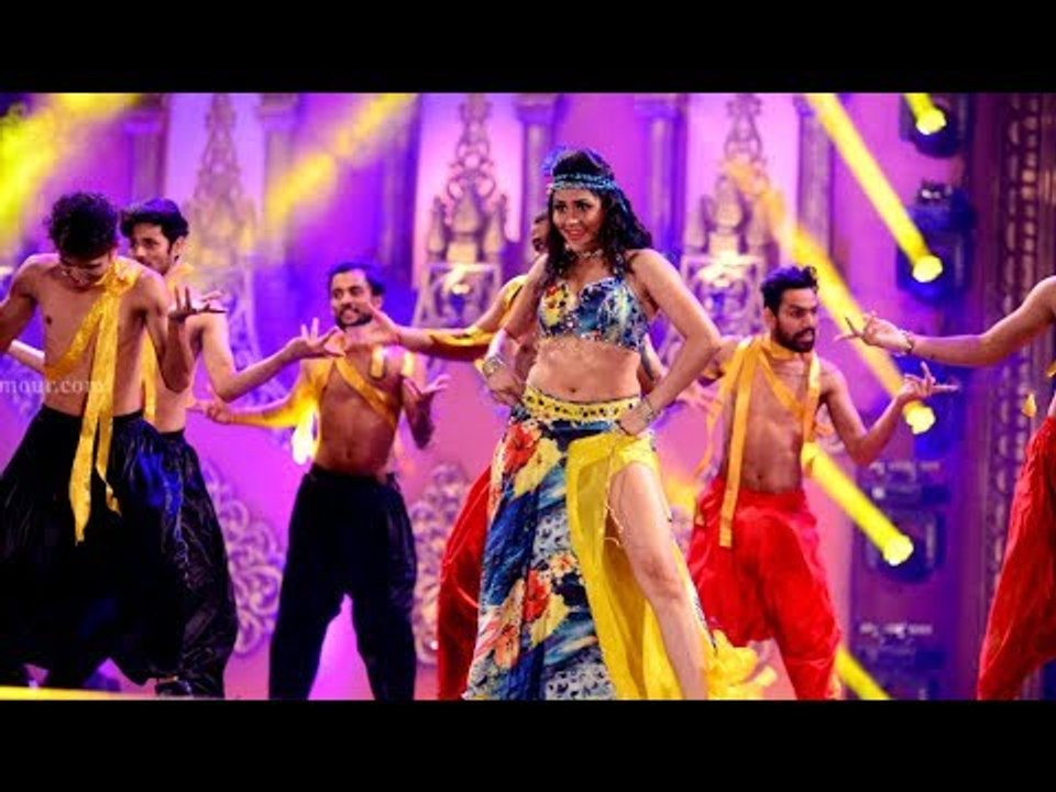 ഒരു കിക്കിടിലൻ പെർഫോമൻസ് ..# Malayalam Comedy Show # Malayalam Comedy Skit Stage Show