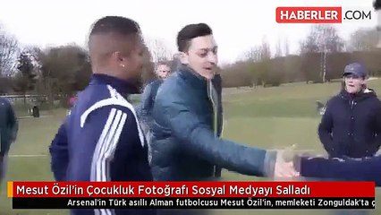 Mesut Özil'in Çocukluk Fotoğrafı Sosyal Medyayı Salladı