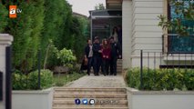 Kırgın Çiçekler 31.Bölüm - Polisler Cemre’yi Götürüyor !