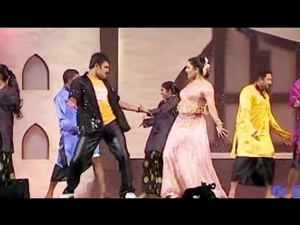 ഒരുഗ്രൻ ഡാൻസ് പെർഫോമൻസ് | Super Dance Performance | Malayalam Stage Show