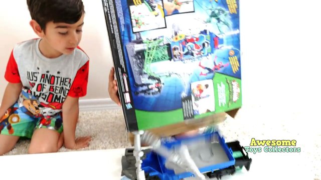 SPIDERMAN GIANT EGG SURPRISE TOYS Spiderman Opening Surprise Toys Spiderman Videos IRL Kids Video