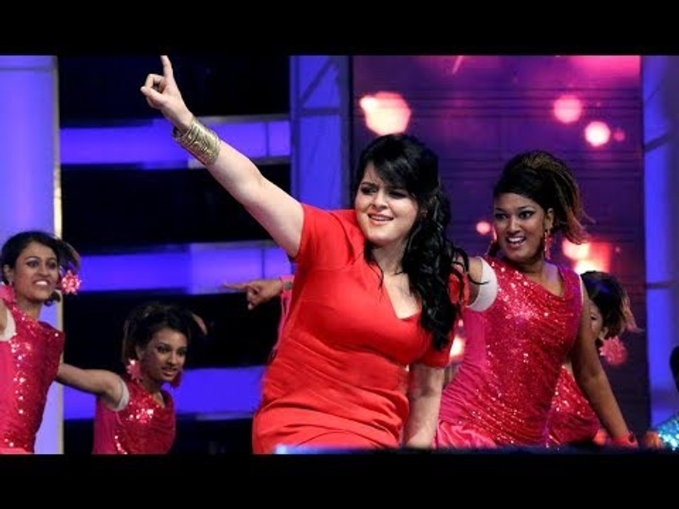 രോമാഞ്ചം കൊള്ളിക്കുന്ന കിടിലൻ പെർഫോമൻസ് # Malayalam Comedy Show # Malayalam Comedy Skit Stage Show