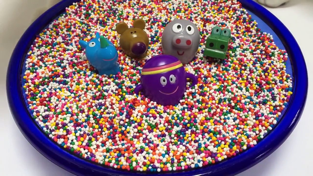 HEY DUGGEE Squirrels Finger Puppet Toy Opening!-mB-tBanzjvc