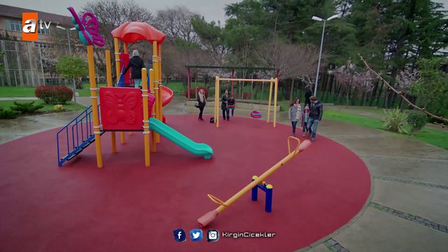 Kırgın Çiçekler 38.Bölüm - Feride ile Toprak çocuklar gibi eğleniyor!