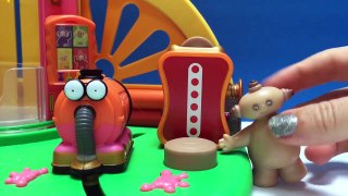 IN THE NIGHT GARDEN Toys Visit Teletubbies House!-GzmDgtHQVVg
