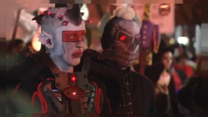 New York'ta Cadılar Bayramı yürüyüşü iptal edilmedi