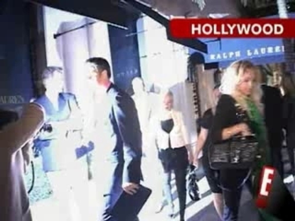 Video Hum! - X-tina (E! Online)