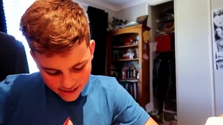 13 YEAR OLD UNBOXES 100,000 SUBSCRIBER PLAYBUTTION!! PLAQUE