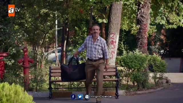 Kırgın Çiçekler 57.Bölüm - Songül, hapisten çıkan babasıyla karşılaşıyor!