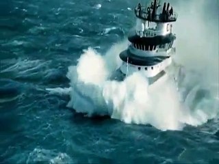 Angry sea - The Perfect storm in reality