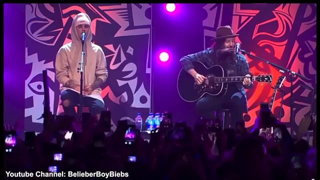 Auto-tuned singers real voices live concert