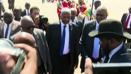 كير في الخرطوم لتخفيف "التوتر" في العلاقات بين البلدين