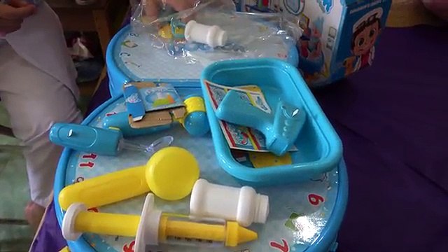 ĐỒ CHƠI BÁC SỸ BÉ HUYỀN KHÁM BỆNH EM TRAI Huyen review Toys doctor examine baby Giai tri cho Be yeu