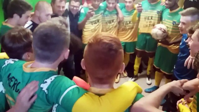 Dans les vestiaires après la qualif des U17 contre Fismes