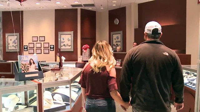 Man Hand-Carves More Than a Dozen Pumpkins for Halloween Proposal