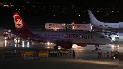 I dipendenti di Eurowings ai colleghi di Air Berlin: "Attenti"