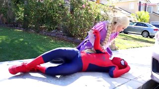 Snow White Loses Her Arms! w/ Spiderman, Venom, Rocky and the Paw Patrol Team