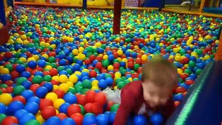 FUN MOVIE FOR KIDS playground with plastic balls and slide