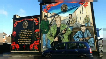 İngiltere Kuzey İrlanda bütçe yönetimine el koydu