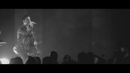 Alejandro Fernández - Un Beso A Medias (Live From El Hospicio Cabañas)