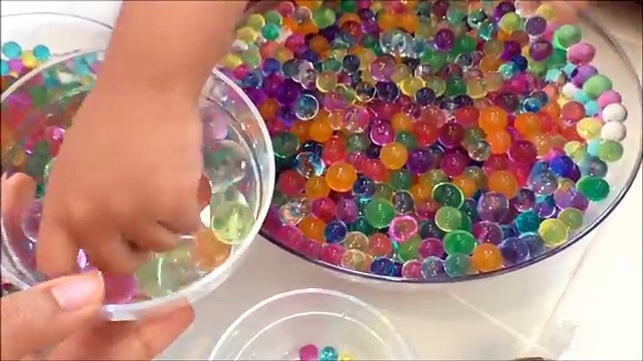 ★バスルームが「ぷよぷよボール」だらけ～！★Play Puyo Puyo ball in the bathroom★