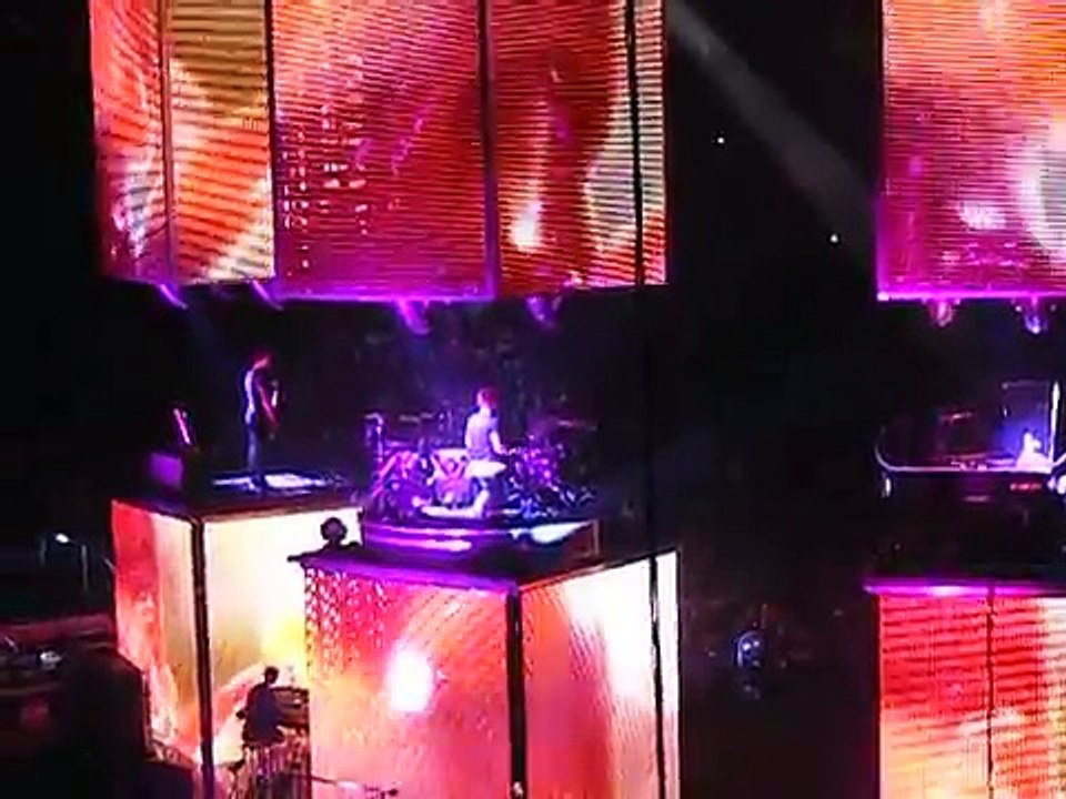 Muse - Feeling Good, Air Canada Centre, Toronto, ON, Canada  3/8/2010