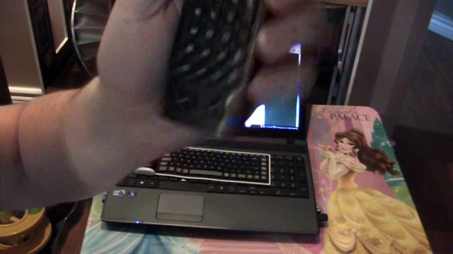 $17.84 KB-6113 Flexible Silicone Bluetooth Foldable Keyboard Review