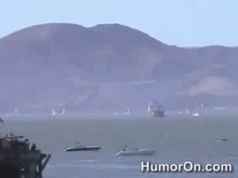 F18 MAch 1 vol basse altitude