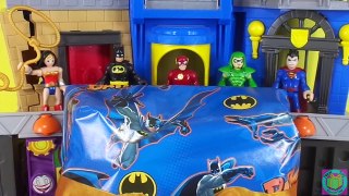Imaginext Wonder Woman Invisible Jet Toy DC Super Friends Superman Batman Green Arrow Save Rapunzel