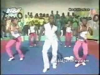 Moko Caloudji Coupe Decale