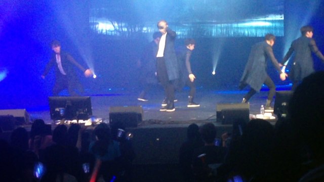 On and On - VIXX 171027