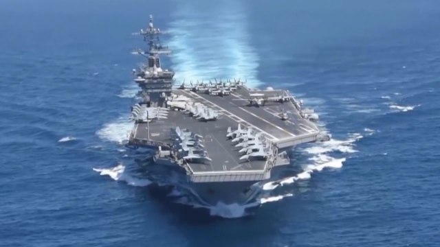 트럼프 亞 순방 때 美항모 한반도 집결...美, 北 수뇌부 폭격 훈련 / YTN
