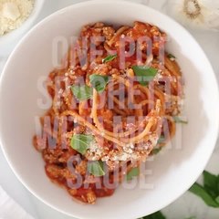 Instant Pot One-Pot Spaghetti with Turkey Meat Sauce