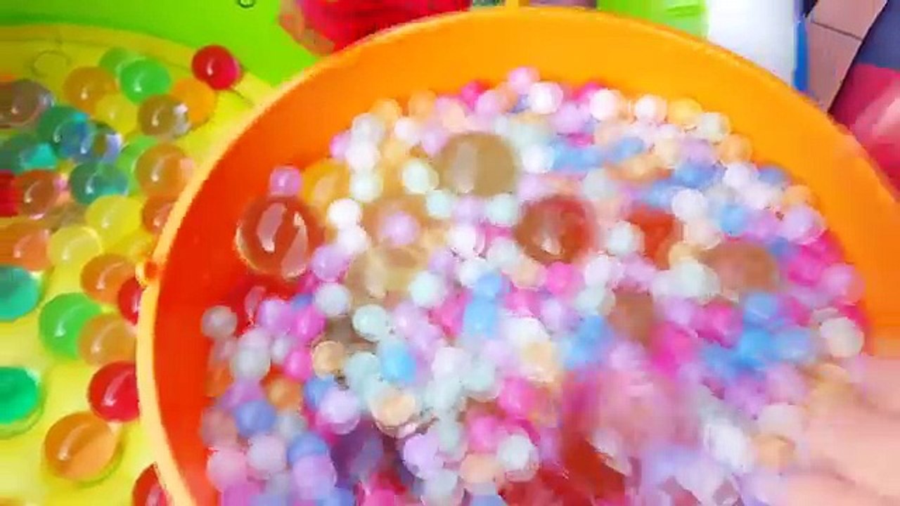 Алиса ПРЕВРАТИЛАСЬ В РУСАЛКУ !! РУСАЛКИ СУЩЕСТВУЮТ ! Настоящий ХВОСТ РУСАЛКИ The Mermaid ПРЕВРАЩЕНИЕ