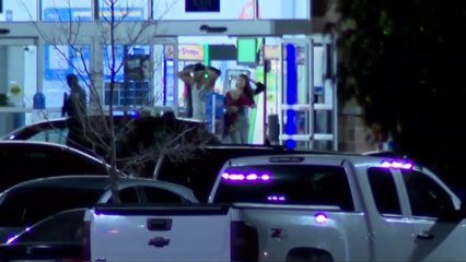 미 콜로라도 월마트서 총격사건..."다수 쓰러져" / YTN