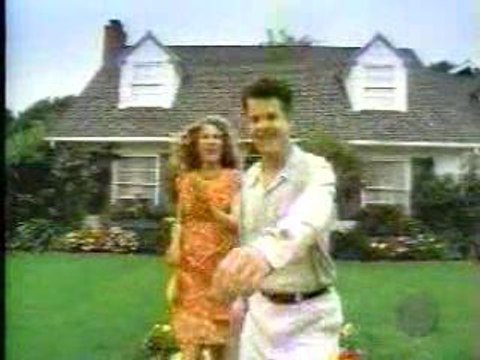 Pub - Fille pète En Voiture