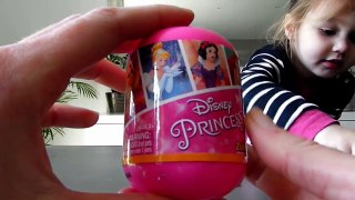 Oeufs de pâques Pinypon, Shopkins, Disney princesses Reine des neiges et Belle (Unboxing)