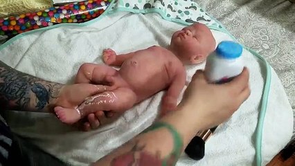 Full Body Silicone Baby Box Packing! Warning Fake Private Parts