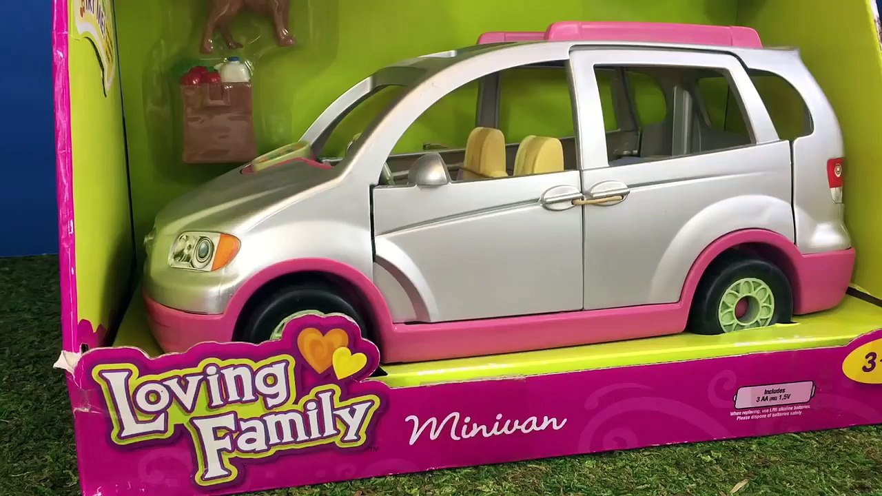 TELETUBBIES Silver Fisher Price Loving Family Van Toy Opening!-AkGlvcMb1Sk