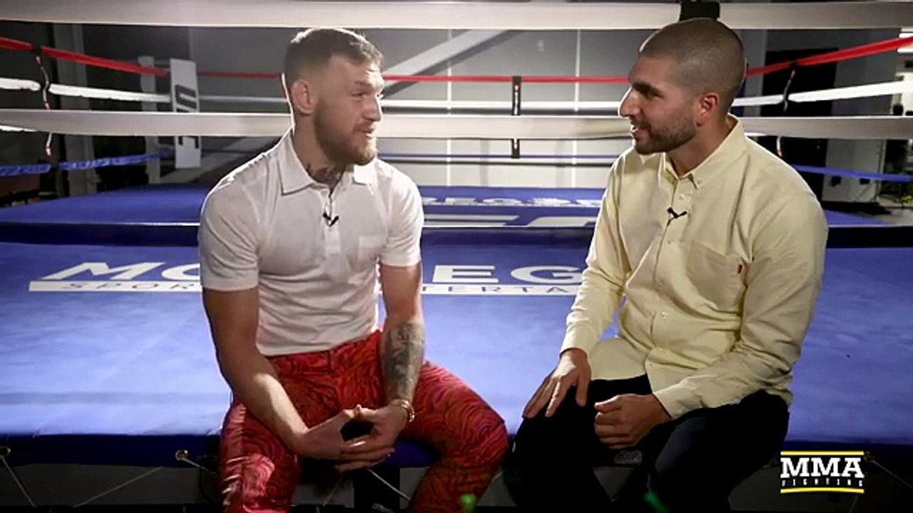 Conor McGregor, Floyd Mayweather, Teams Discuss Significance of Lighter Gloves - MMA Fighting