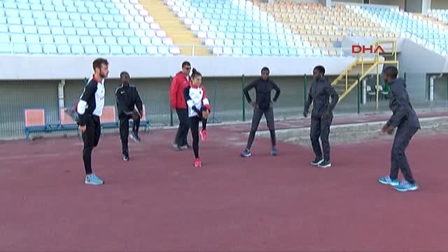 Arkadaş Şakasıyla Başladığı Atletizmde Tarih Yazıyor