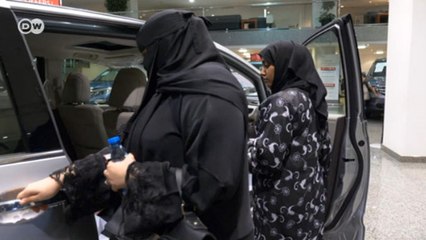 Suudi kadınlar otomobillerini seçmeye başladı