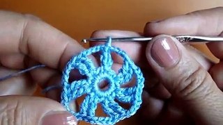 Как связать цветок крючком Урок 36 How to crochet flower