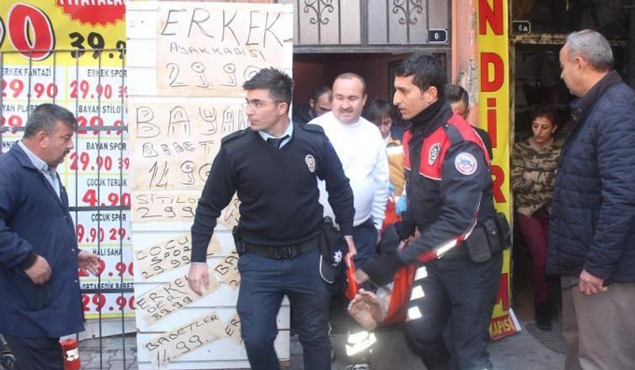 Niğde'de anne ve kızı sobadan zehirlendi