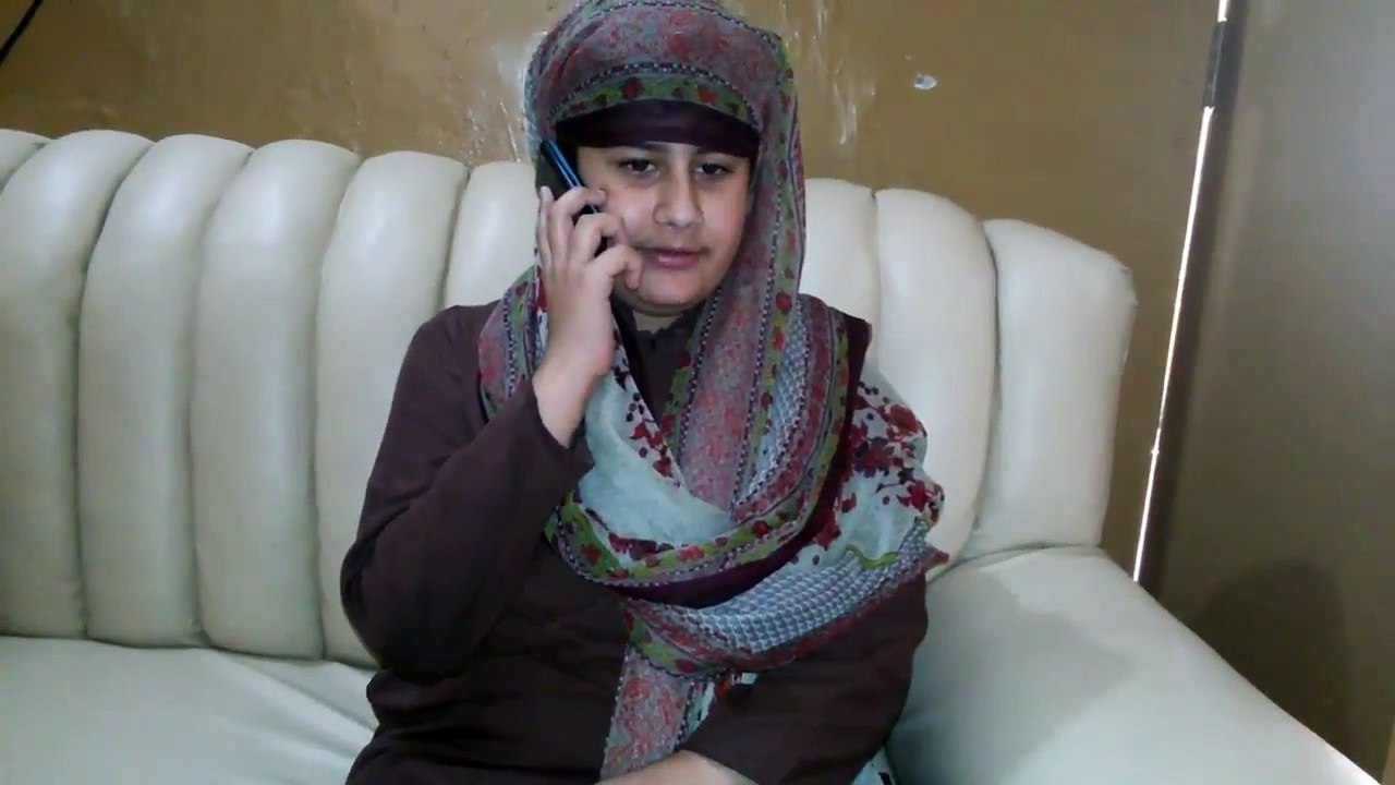 Brown Aunty - MHQ FUN