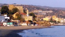 La spiaggia di Bussana di Sanremo, a novembre, da Hotel Lucciola di Santo Stefano al Mare.