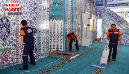 (2 Kasım 2017) KOCASİNAN’IN CAMİ TEMİZLEME HİZMETİNE VATANDAŞTAN TAM NOT